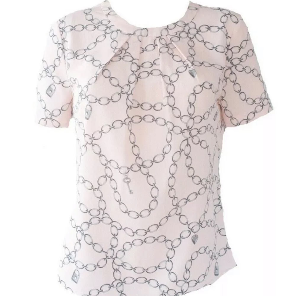 Banana Republic Top 💕- Q-36